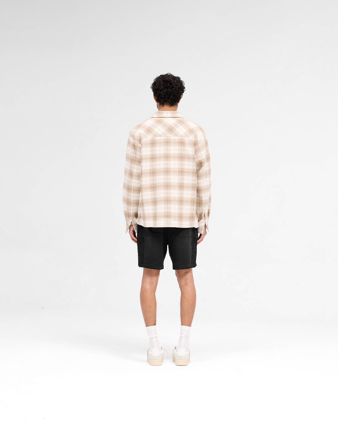Season Cargo Short - Jet Black