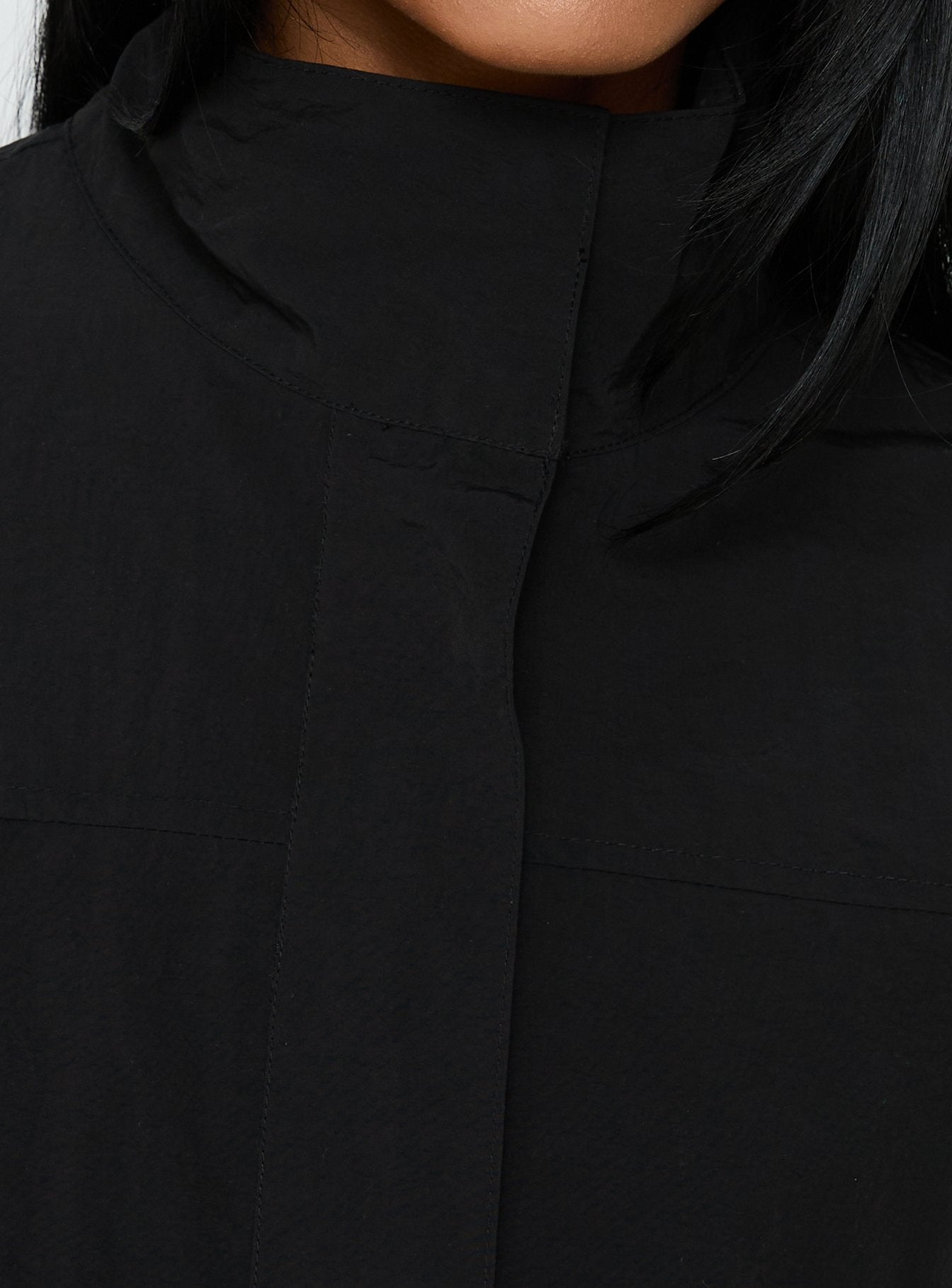 Shoreline Windbreaker Jacket Noir