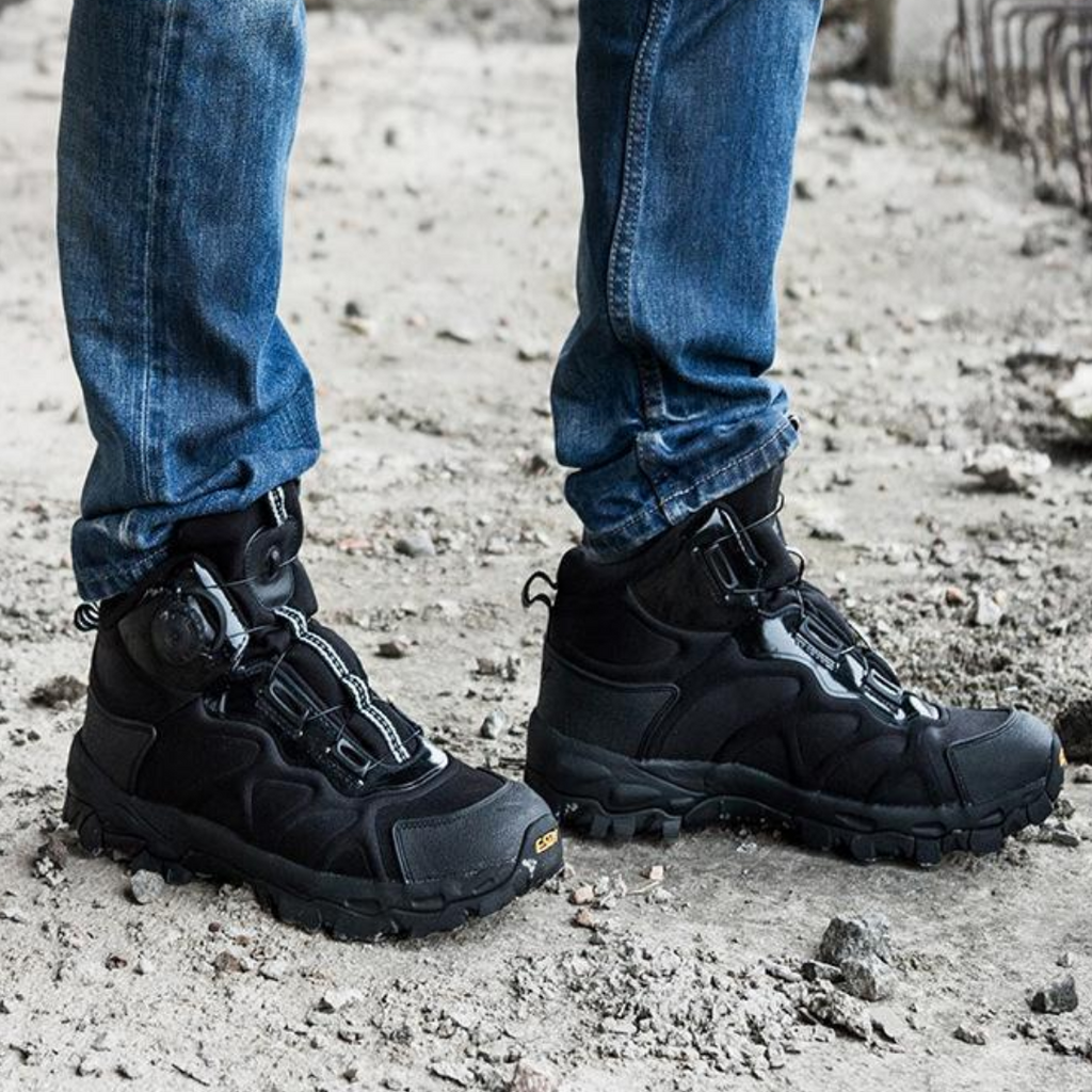 Buty trekkingowe Vitanano z systemem obrotowego zapięcia