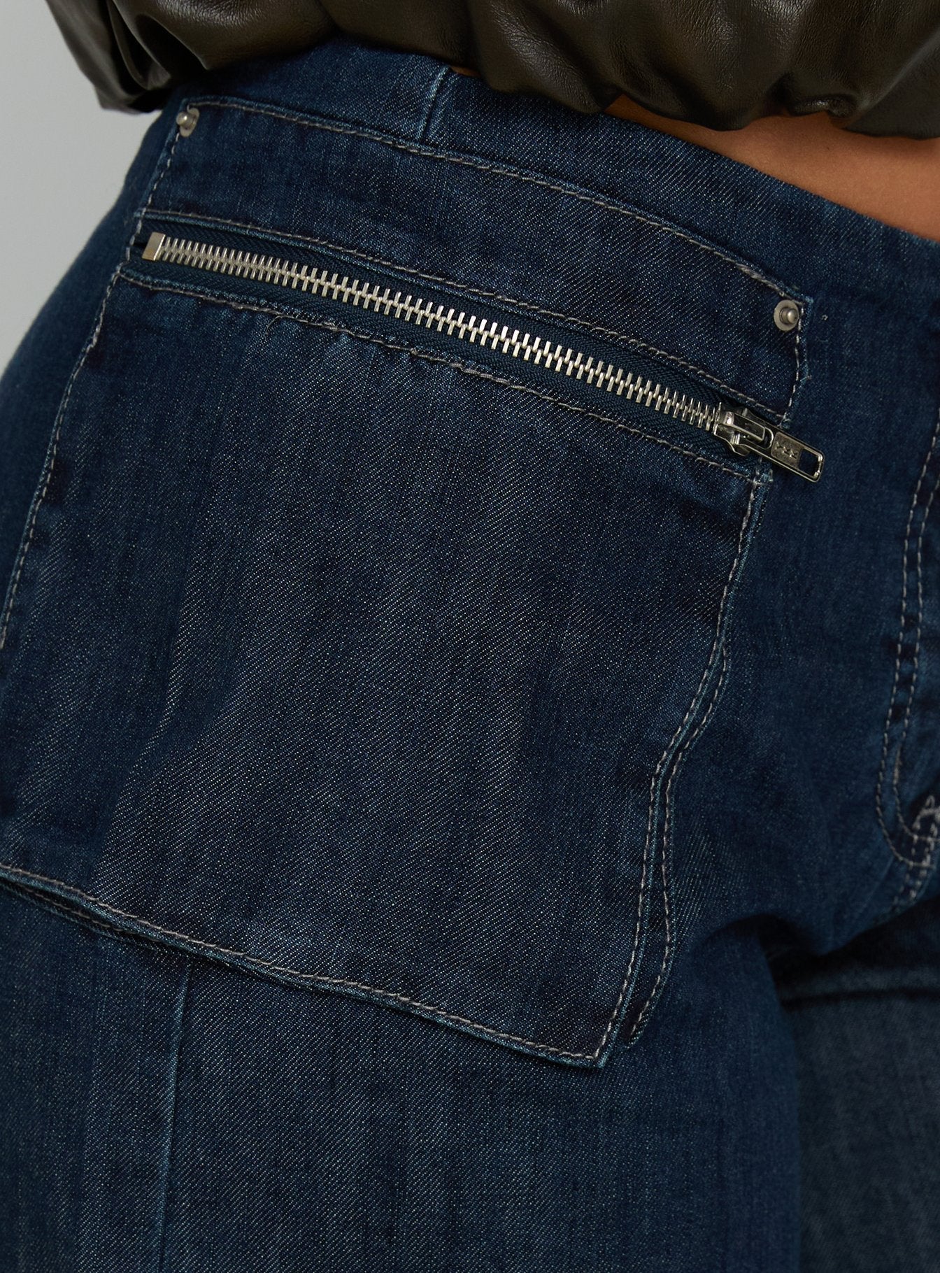 Paltrow Mid Rise Wide Leg Cargo Jeans Dark Blue Wash