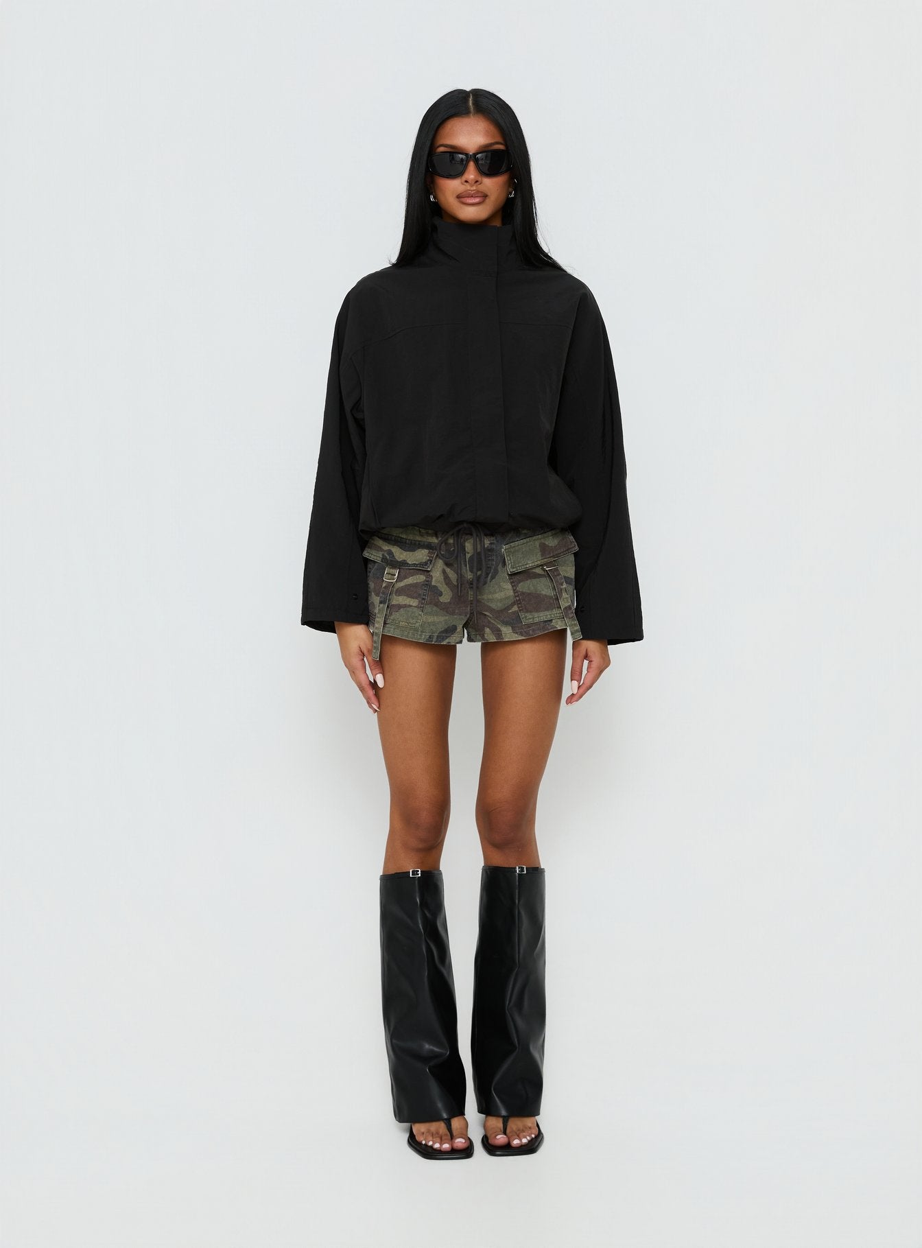 Shoreline Windbreaker Jacket Noir