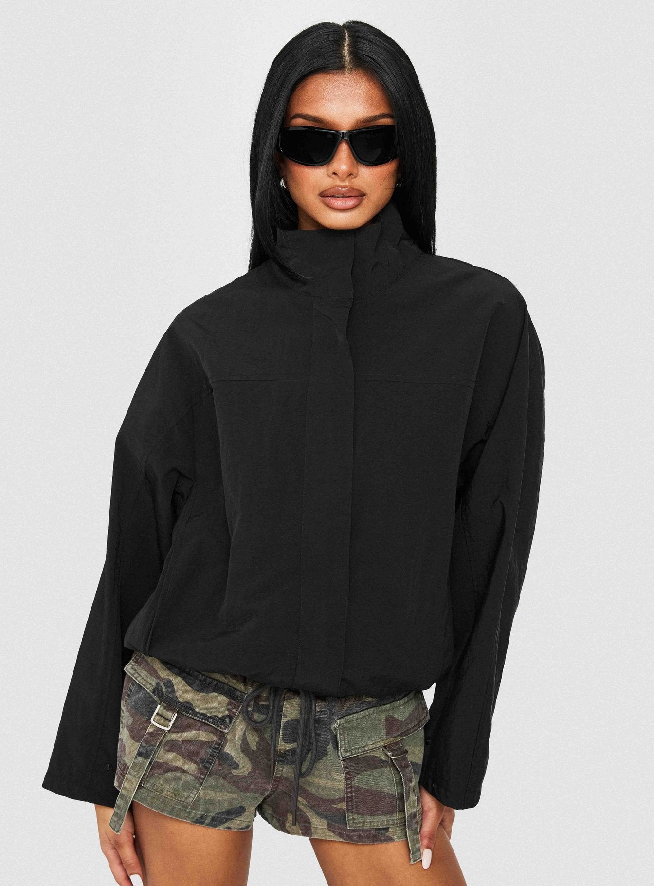 Shoreline Windbreaker Jacket Noir