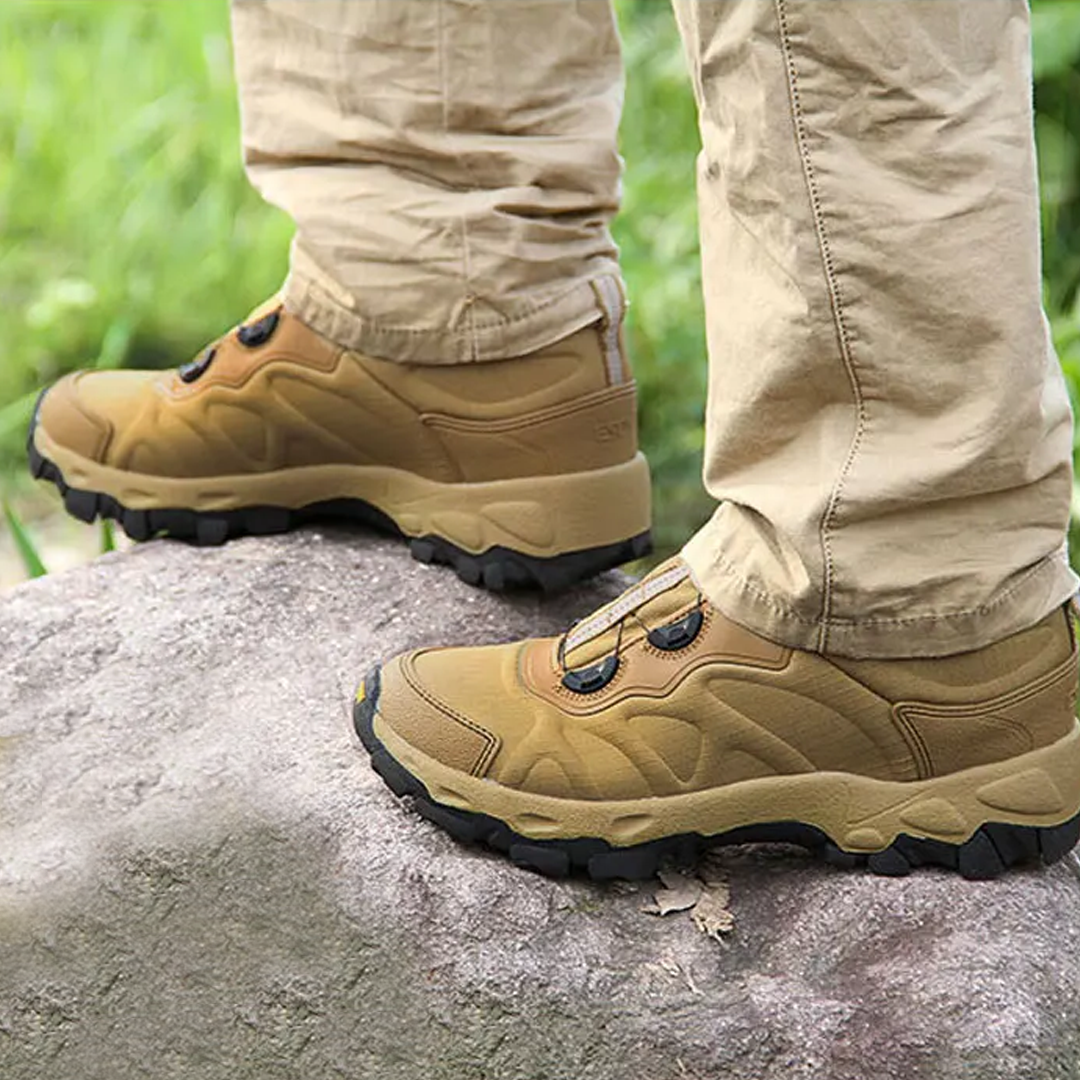 Buty trekkingowe Vitanano z systemem obrotowego zapięcia