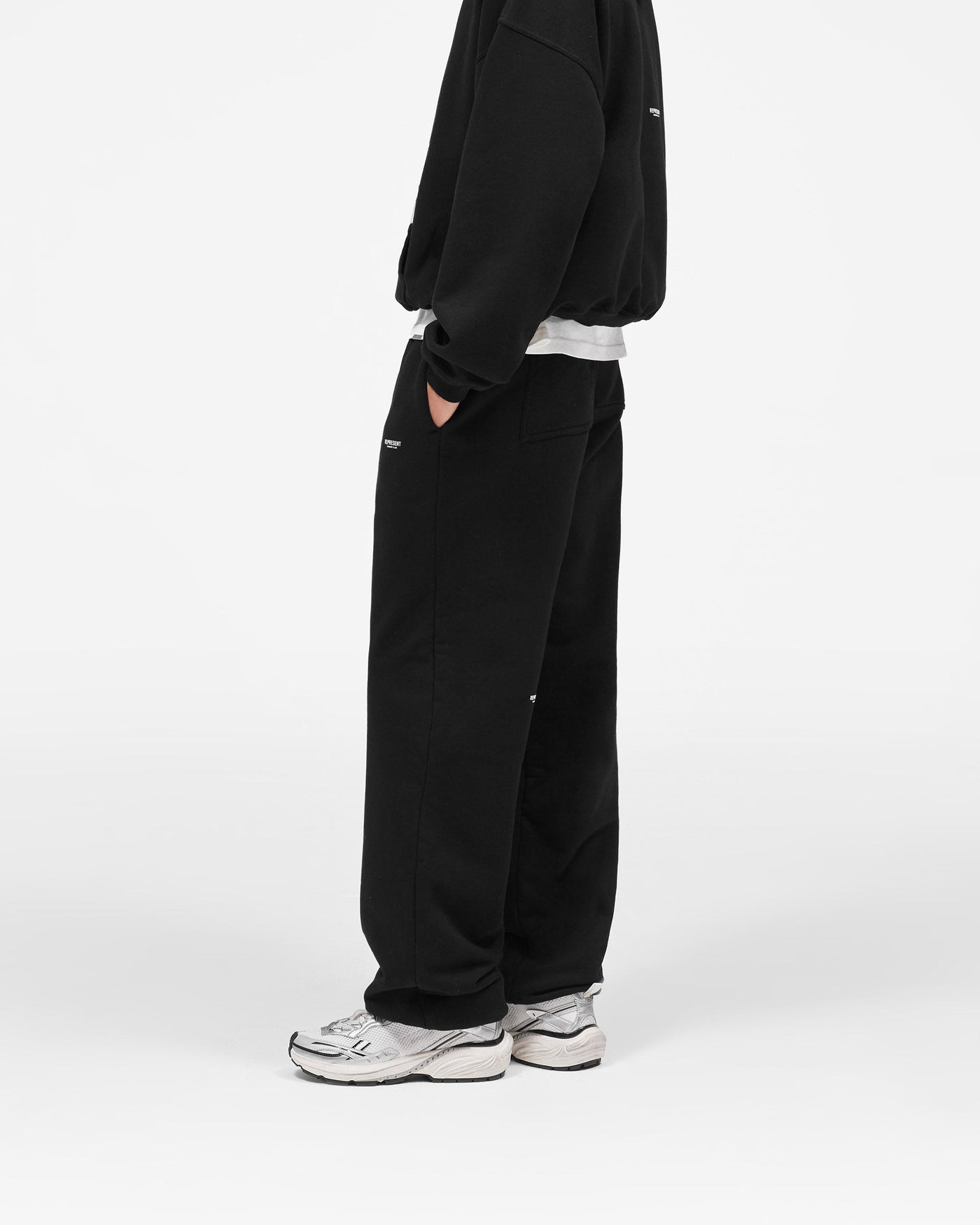 Micro Owners Club Sweatpant - Jet Black