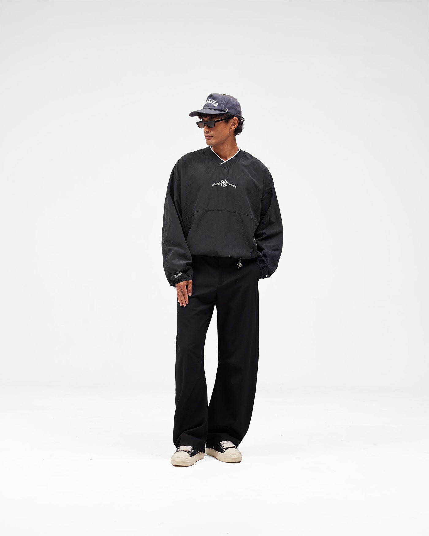 New York Yankees x Represent Nylon Pullover - Faded Black