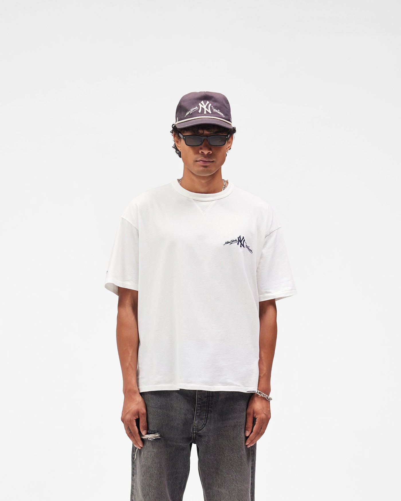 New York Yankees x Represent T-Shirt - Flat White