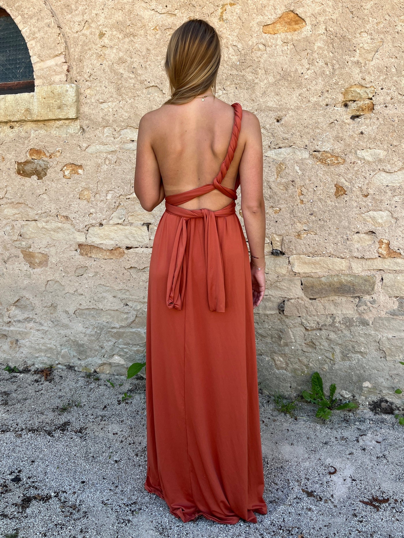 Robe Multiposition Odyssée — Élégance polyvalente