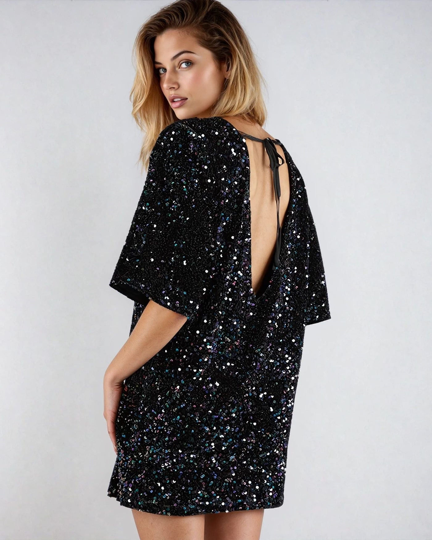 Robe Noire à Sequins Étincelants - Ezia
