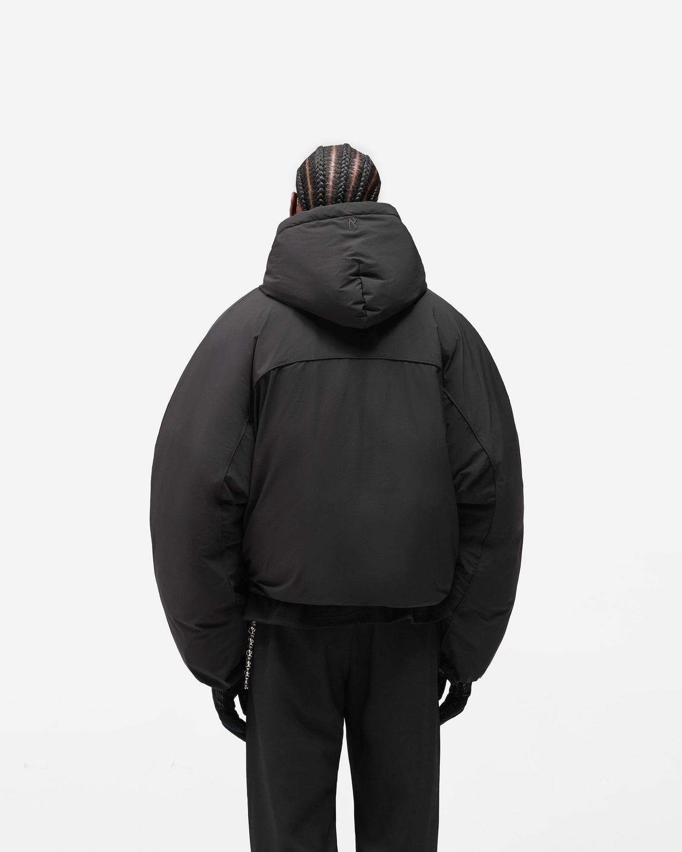 Arch Pullover Puffer - Jet Black